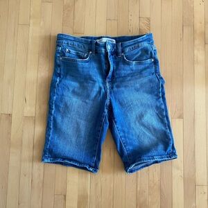 Women’s Medium Wash Denim Bermuda Shorts